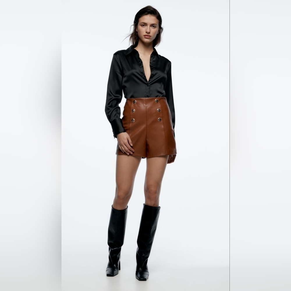 BNWT Zara faux leather shorts
